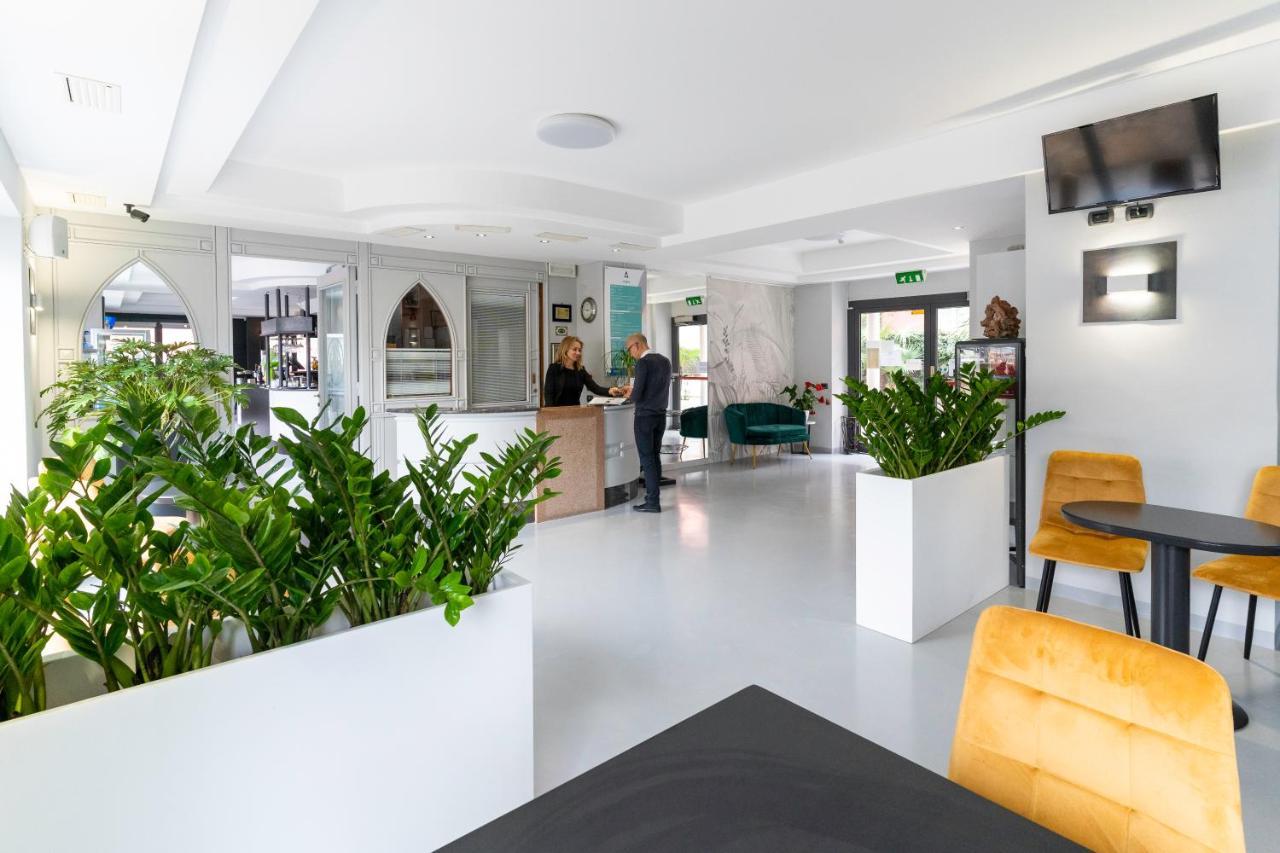 Hotel Aurora & Appartamenti Torbole Sul Garda Εξωτερικό φωτογραφία